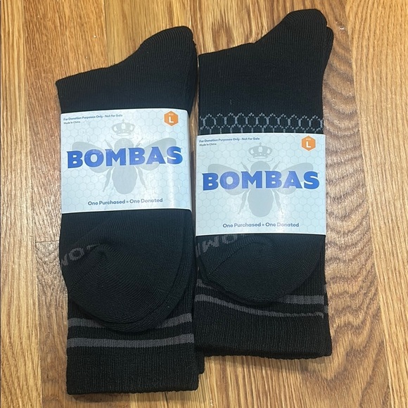 Bombas Black Athletic Crew Socks with Comfort Fit men’s large new 2 pairs - Picture 1 of 4